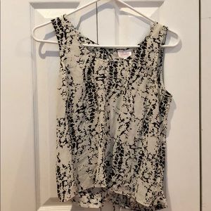 Black and White Sleveless Top With eyelet cutout